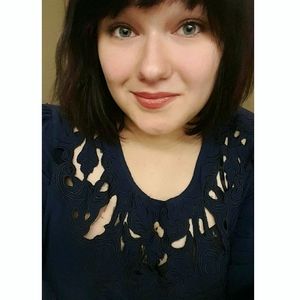 Meet your Posher, Abby